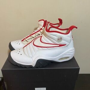 Nike Air Shake Ndestrukt Retro 'Bulls'  Size 9.5